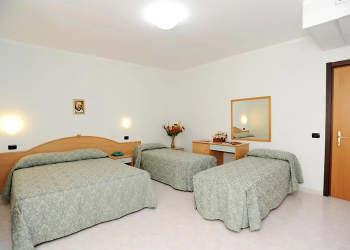 Hotel Garden 3*