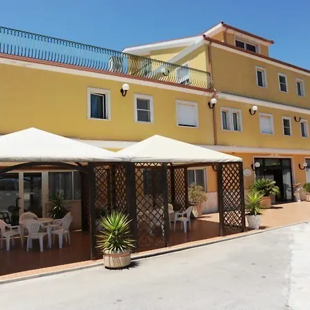 Garden Ξενοδοχείο